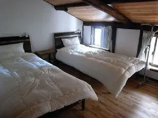 京町家 近よし Hotel Kiotó 2*,